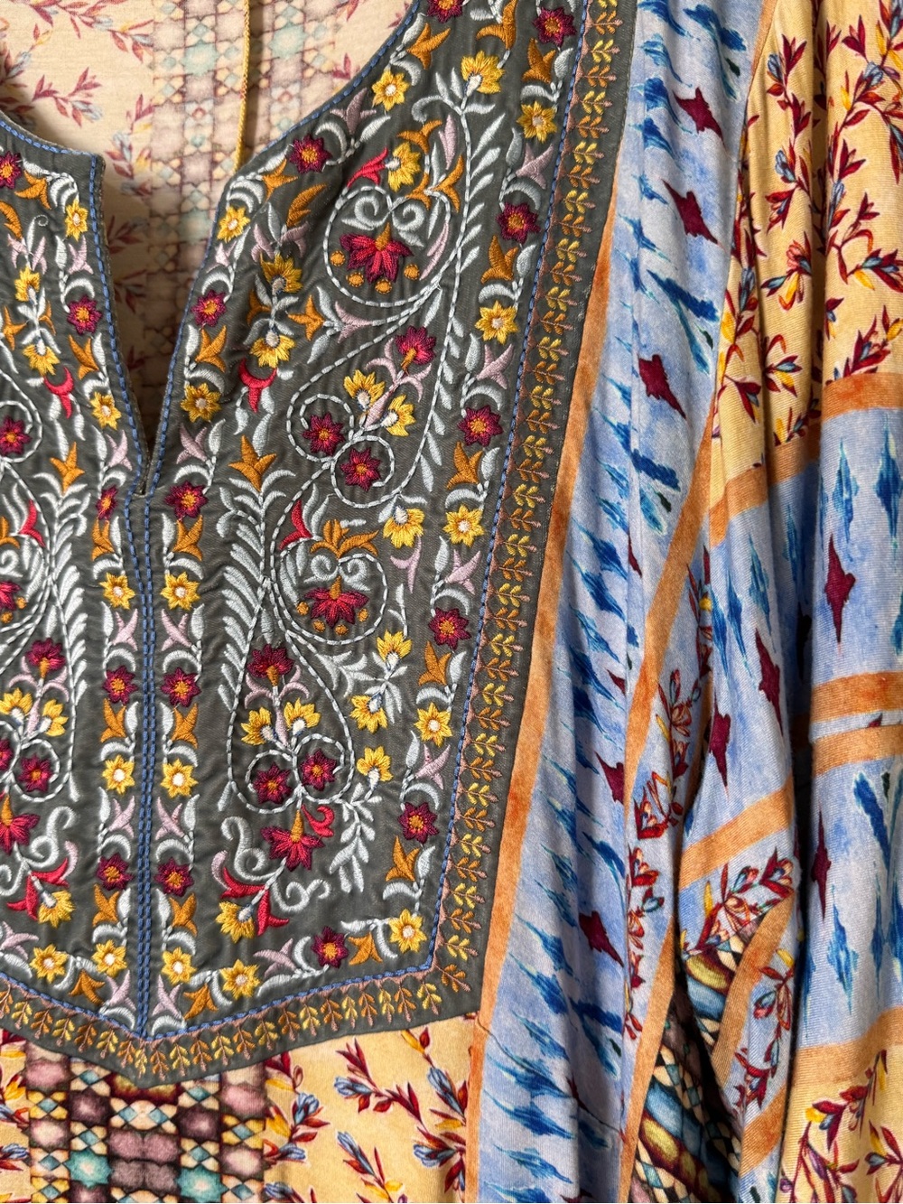 Soft Surroundings Embroidered Mixed Print Boho Tunic Top Jersey Blue 3X - Picture 2 of 11